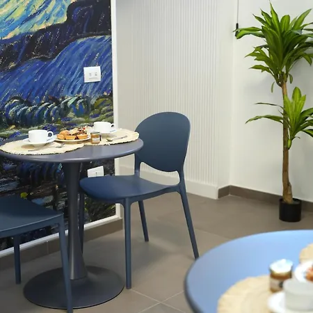 Oda ve Kahvaltı Relais Carmen